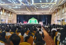 Palembang Peringati HUT ke-80 PGRI & HGN 2025: Wali Kota Tekankan Profesionalisme Guru Menuju Palembang Cerdas