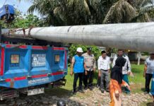 Hanya 24 Jam! Lurah Sentosa Herwansyah Pastikan Tiang Listrik Penghambat Jalan Sudah Dipindahkan