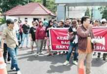“Palembang Terendam Banjir, Aktivis Ultimatum Gubernur: 30 Hari Tanpa Aksi, Tempuh Jalur Hukum”