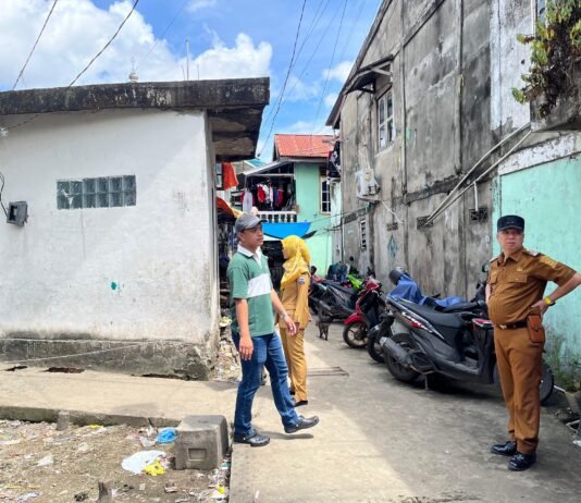 Akselerasi Infrastruktur, Lurah 12 Ulu Kawal Langsung Proyek Jalan dan Drainase