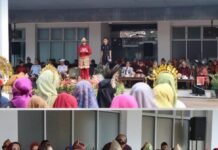 Camat Rifandi Putra Hadiri Upacara Hari Pendidikan Nasional di Halaman Sekda Palembang