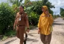 Camat Sematang Borang Gerak Cepat Tinjau Lampu Jalan Mati di Srimulya