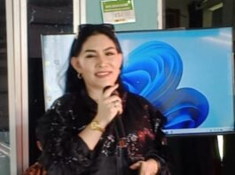 Fitriana SH “Ibu Pingky” Menghadiri Sunatan Anaknya Rekan Media Rizal Merdeka