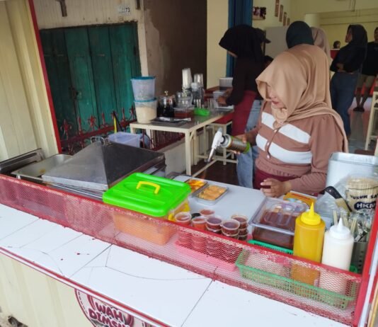 Manjakan Lidah Pecinta Kuliner, WAH DIMSUM x WAH Seblak.id Buka Cabang Baru di Talang Betutu Palembang