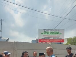 Temui Warga dan Pelaku Usaha di Cinde, Andreas Serap Aspirasi Soal Penutupan Jalan Panca Warna