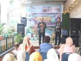 Gelar Lomba Karaoke dan Gaple, Plt Camat IT II Ajak Warga Perkuat Silaturahmi secara Humanis