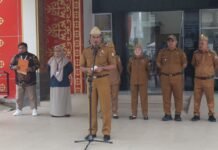 Plt Camat IT II Susanto Umar Lepas Petugas SE26: Data Akurat Kunci Pembangunan Ekonomi Palembang