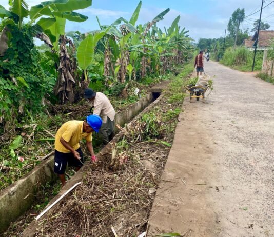 Lurah Karyajaya Deo Ledy Vera Turun Langsung ke Lapangan, Gaungkan Semangat Anti Malas Gerak