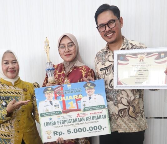 Inovasi Literasi Berbuah Manis, Ruang Baca Besutan Lurah Lima Ilir Raih Predikat Terbaik se-Palembang