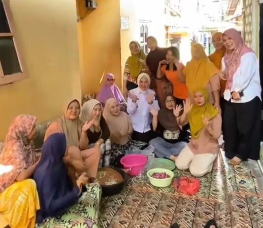 Harmoni 10 Muharram di 12 Ulu, Camat Arya Andriana: Tradisi Gotong Royong Adalah Fondasi Inovasi Sosial