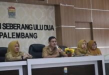 Plt Camat Oscar Ajak Lurah dan Pegawai Perkuat Kolaborasi Demi Pelayanan Masyarakat