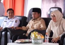 Sinergi Kecamatan Kertapati, Pemkot Palembang, dan DPR RI dalam Kegiatan Reses di Halaman Kantor Camat