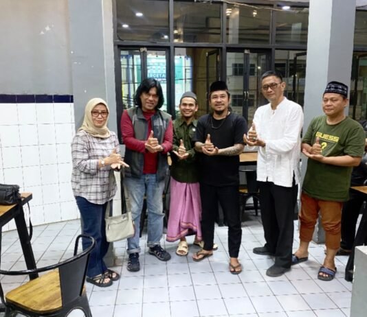 Mafia Paranormal Bersama PP SSKS Sambut Bergabungnya Budayawan Vebri Al Lintani Sebagai Dewan Pembina
