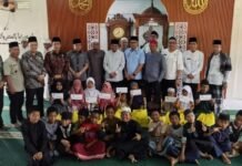Kadis PUPR Yudha Fardyansah Dampingi Wawako Prima Salam Safari Jumat di Masjid Miftahul Huda
