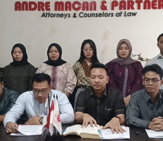 Tim Andre Macan & Partners Law Firm Soroti Dana Umrah Rp108 Juta yang Belum Dikembalikan