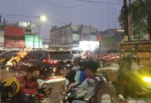 Cegah ISPA Akibat Asap Karhutla, Pemkot Palembang Ajak Warga Tak Abaikan Masker