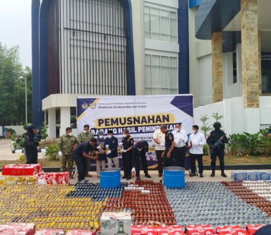 Puluhan Juta Rokok Ilegal Dimusnahkan, Bea Cukai Sumbagtim Selamatkan Potensi Kerugian Negara Rp 20.56 Milyar
