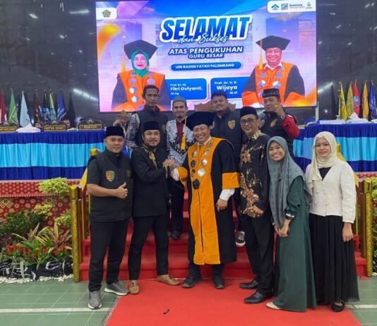 Mafia Paranormal Pimpin PP SSKS Hadiri Pengukuhan Dua Guru Besar UIN Raden Fatah Palembang, Bukti SSKS Tak Hanya Sosial Tapi Juga Melek Pendidikan